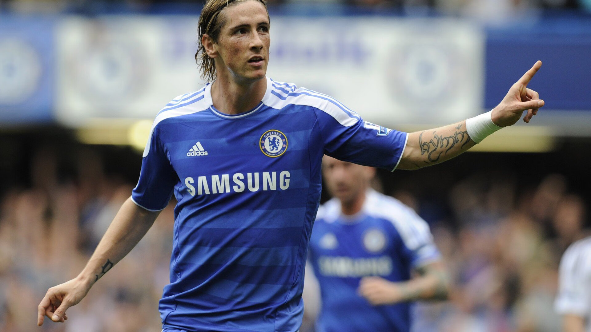 湖人主场播放「道奇2连霸」影片祝贺詹皇、唐西奇同声赞叹,道奇队老板是魔术师约翰逊吗