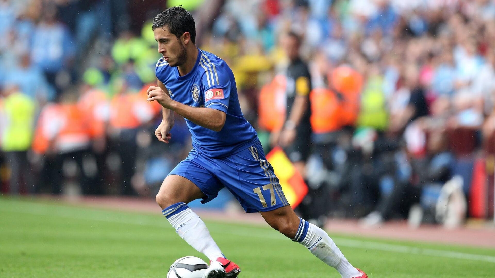 中国足球联赛主场球迷氛围营造与安全管理研究，足球比赛球迷